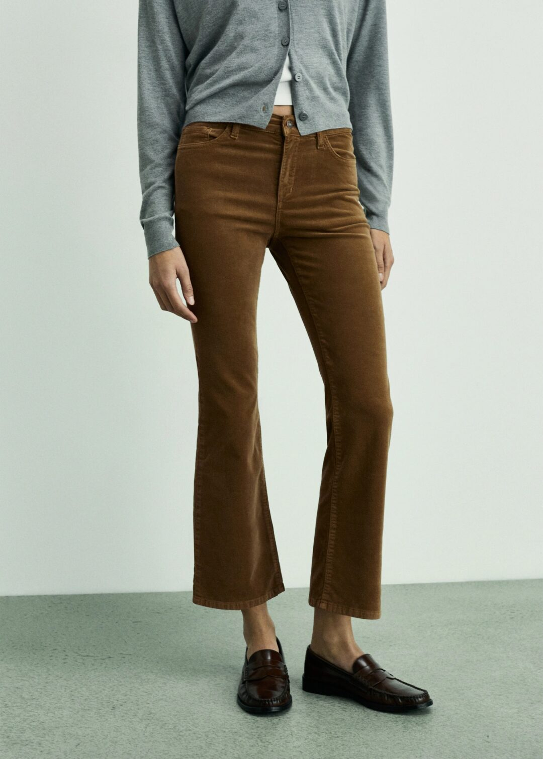 Pantalón Sienna Flare Crop Mango - Image 3