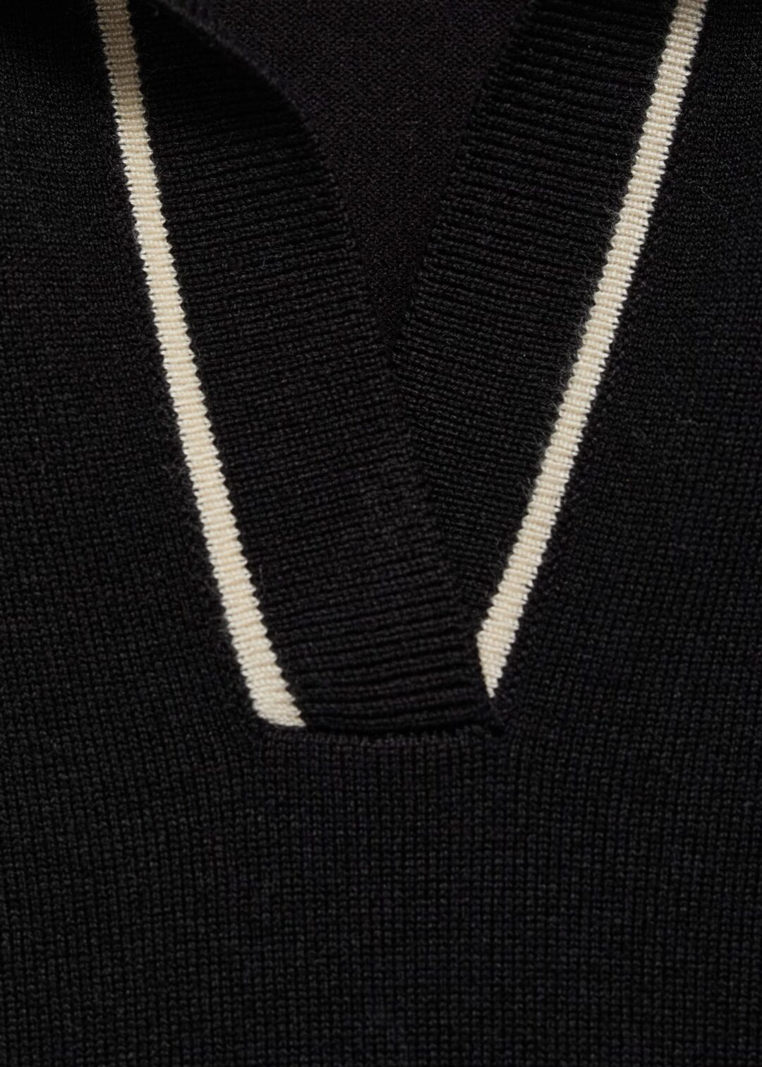 Jersey cuello polo ribetes negro MANGO - Image 6
