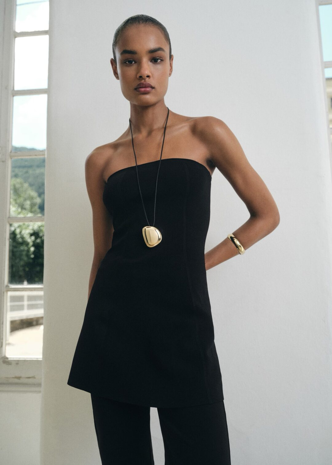 Top punto palabras de honor Mango