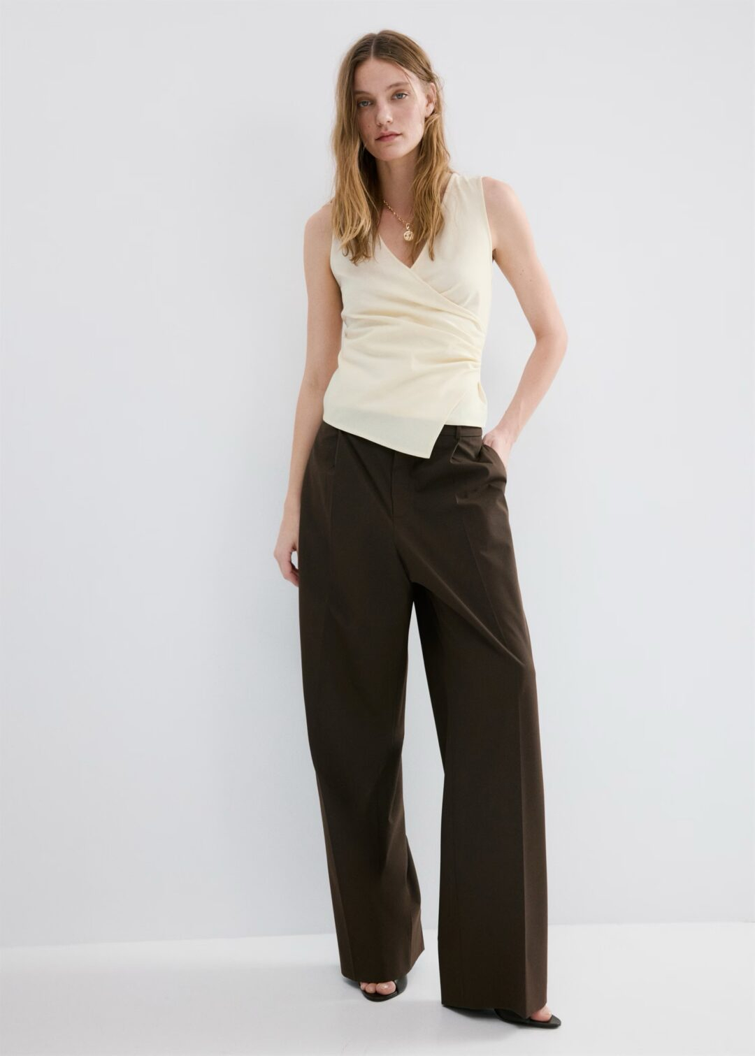 Top cruzado asimétrico Mango