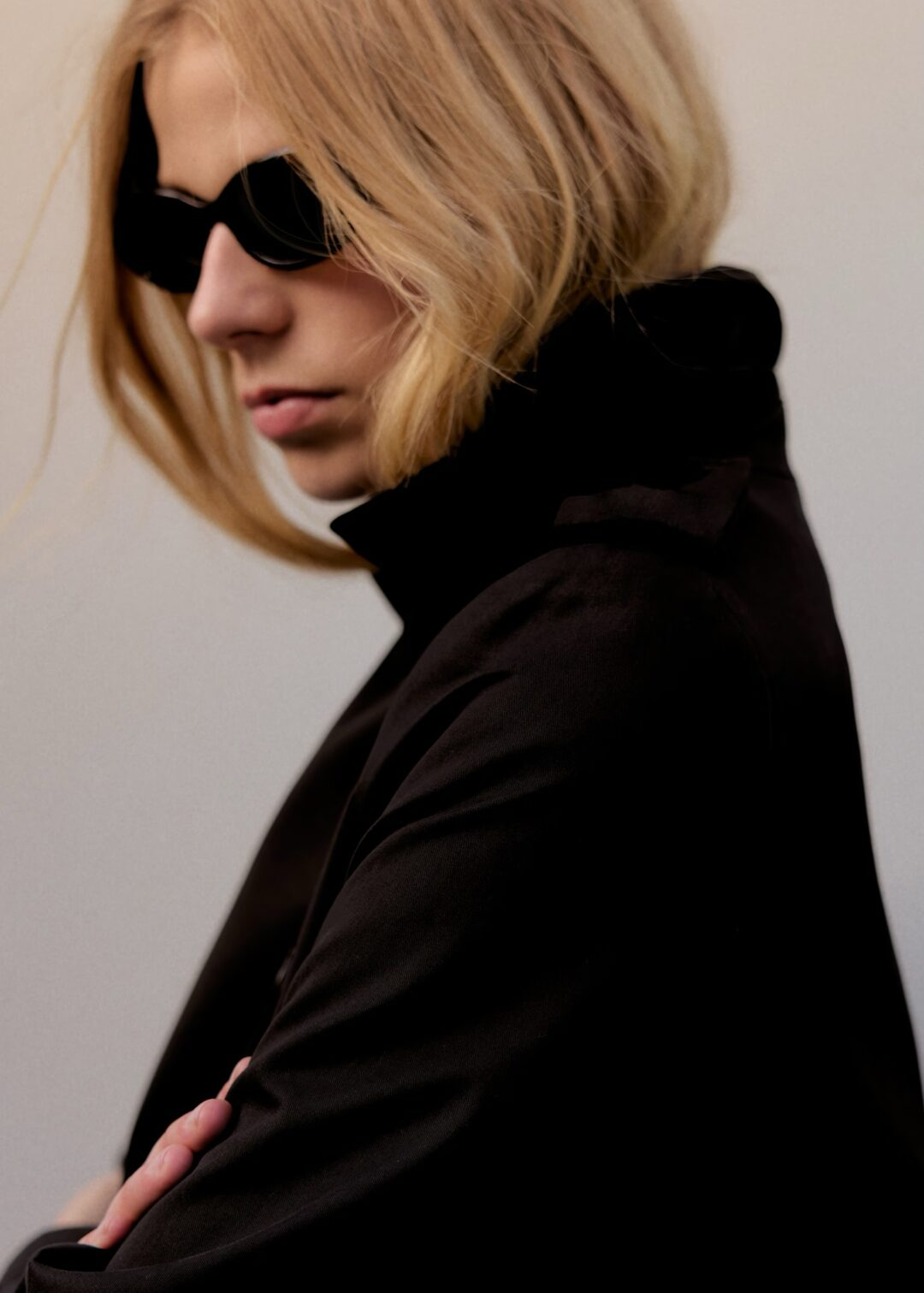 Gafas de sol montura ovalada Mango