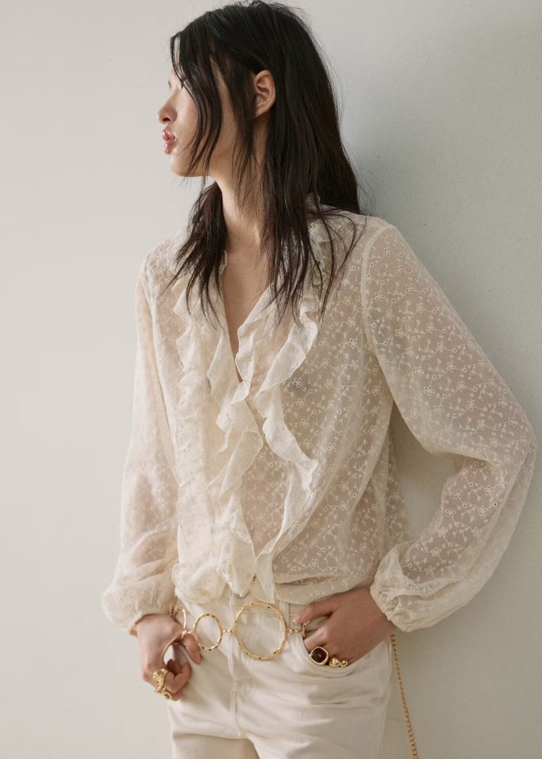 BLUSA BORDADA VOLANTES